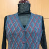 ジャガード編みのベストスーツ（３色）